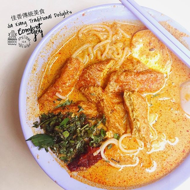 Laksa ($3) from my usual noodle stall near my home, after the annual returning Track Marshal's Theory training.