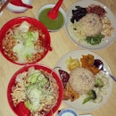#vegetarian #healthy #tomatonoodle #jajiangmian #luicha #thunderricetea #brownrice #lunch #sgfood #singapore #yummy #delicious #foodporn #foodstagram #foodie #food #foodgloriousfood #foodlover #icapturefood #instafood #ilovefood #foodblogger