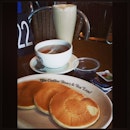 Breakfast: Pancakes + Hot Tea + Caramel Macchiato.