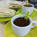 a simple kopi and kaya toast in wee hours with @junexyi is indeed memorable!