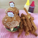 Diner Sliders And Fries (For Limited Time Period Only)