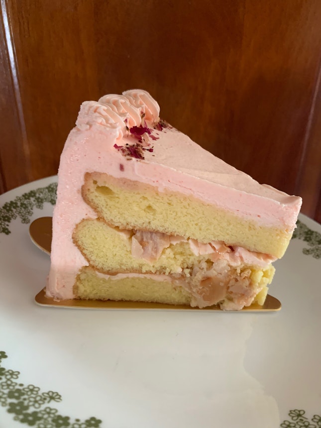 Lychee Rose 🌹 Cake