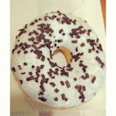 Cookies & Cream Donut 🍩 for breakfast from Raffles One Stop ⛔ Cafe