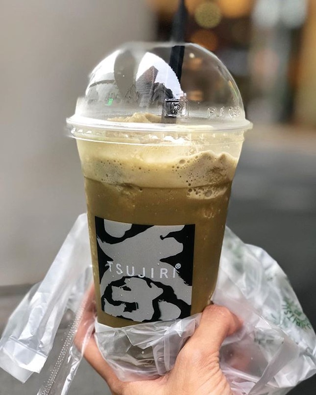 Hojicha Ice blended (L $6.50)
⭐️ 4.5/5 ⭐️
🍴#tsujirisg is having a special 1-1 large #houjichaiceblended just for today!