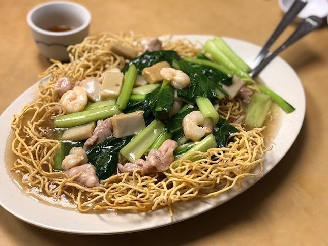 Chinese Dishes (~$12/pax)
Overall ⭐️ 4.5/5 ⭐️
🍴10 minutes off from the main tourist area, this restaurant serves affordable and delicious Chinese food.