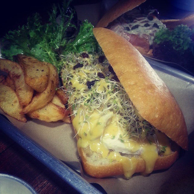 Coronation chicken sandwich #takepicha #dinewithannna #2013 #food #foodie #foodporn #foodspotting #instafood #nomnom #yumyum #yummy #instahub #instalove #igmy #instamalaysia #picklenfig #ttdi #sandwich