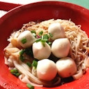 Fishball Noodles for Breakfast and for some energy for my Workout!