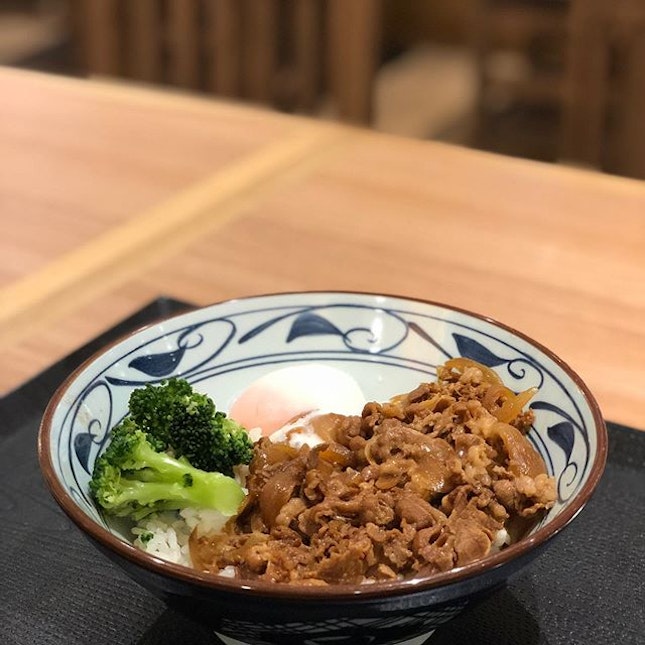 <🇩🇪> Guten Appetit
<🇫🇷> Bon Appetit
•
🍛: Thin Sliced Beef Rice - S$9.90
📍: @marugame_singapore @ion_orchard Singapore