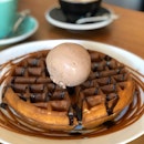 Brown Sugar Waffle With Chocolate Ice Cream
