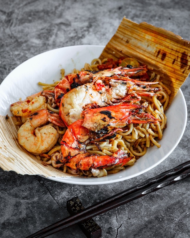 The modern prawn noodle restaurant, Ebi Bar, has recently launched a limited quantity and time only hokkien noodles fried with their signature umami prawn broth.