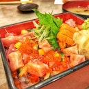 Had lunch at Robertson Quay's Ginza Kuroson recently, and I think the freshness of their fish has to be commended.