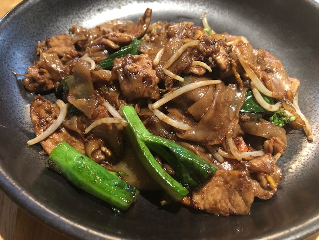 Stir-fried Kway Teow with Pork