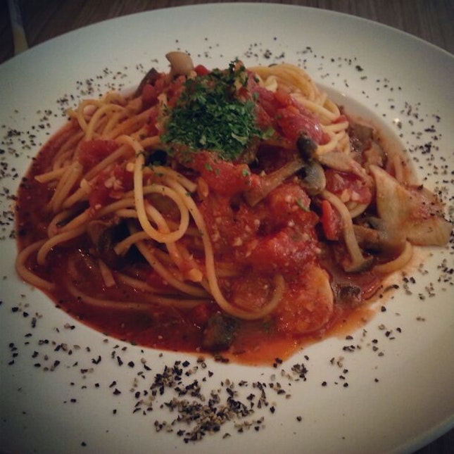 Mushroom Spaghetti With Tomato Sauce