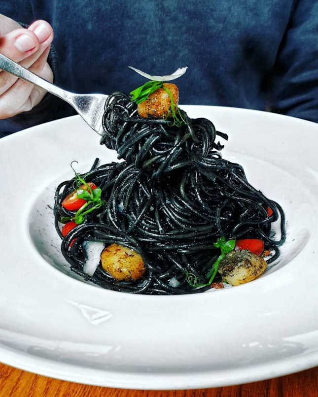 I got an INKling that you would love this Squid INK Pasta as much as I do! 🦑🦑🦑