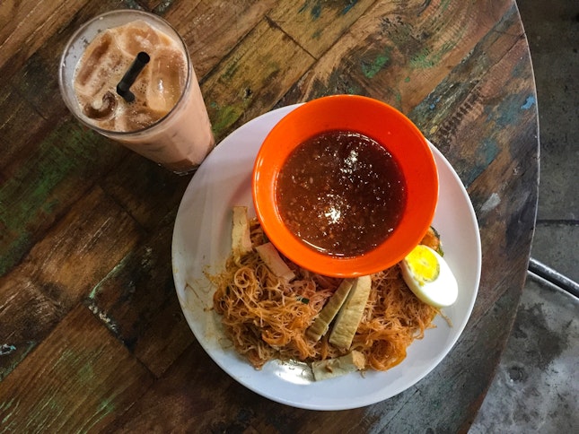 Mee Siam With Homemade Sauce And Teh Ais