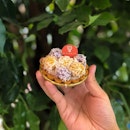 😋: OrhNee Ondeh Tart ($4.50)
—
Finally tried one of these ondeh tarts from @whiskitcafe which is now having a pop-up at AMK Hub along with a number of other food stalls until 17 November!