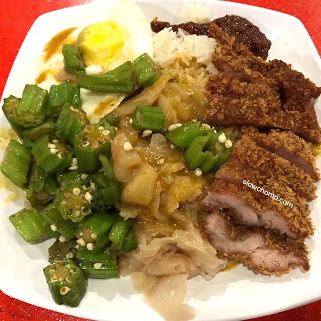 Hainanese Pork Chop Set with lady's Fingers, $3.30