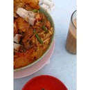 Jumbo Bowl Curry Noodles @ Coca Seafood Restaurant

Located in one of the normal kopitiam in Selayang.