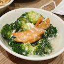 Broccoli With Egg White Sauce
