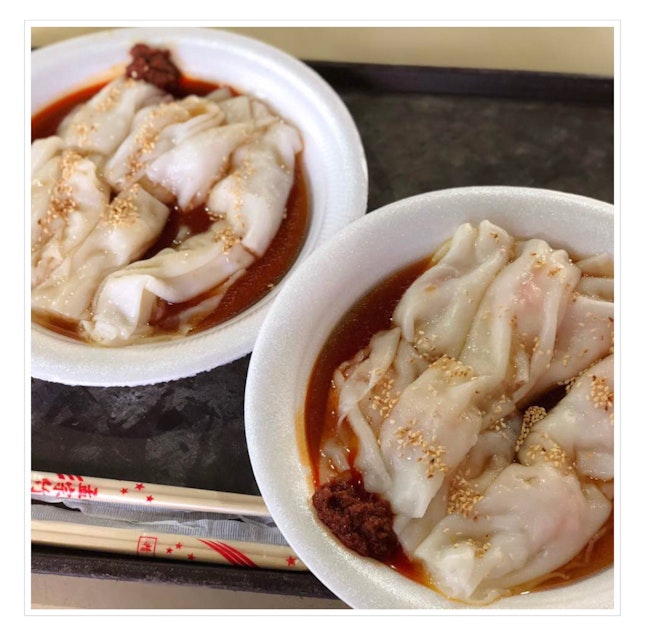 Highly recommends the Hong Kong style Chee Cheong Fun here!