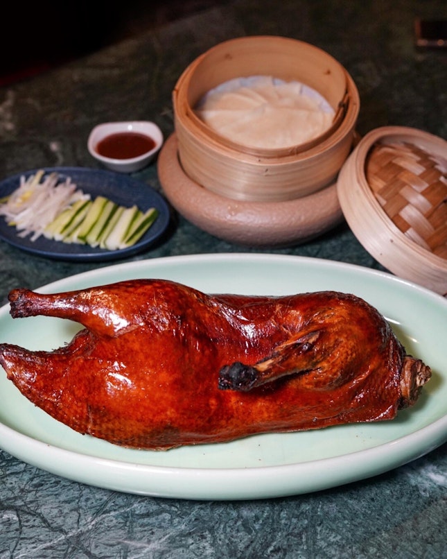 Shang Social, under Shangri-La Group’s,located at Jewel, first venture in standalone dining establishment outside of a hotel setting and pays tribute to three distinctive Chinese cuisines – Cantonese, Huaiyang, and Sichuan.