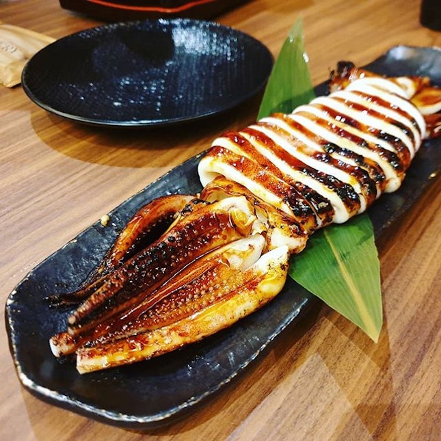 Grilled squid😊 + Chicken Nanban 😊 + Unagi Don 😐 + Kurobuta Hoho Don 😊 + Wagyu Karubi Don 😐 
Grilled squid best eaten warm.