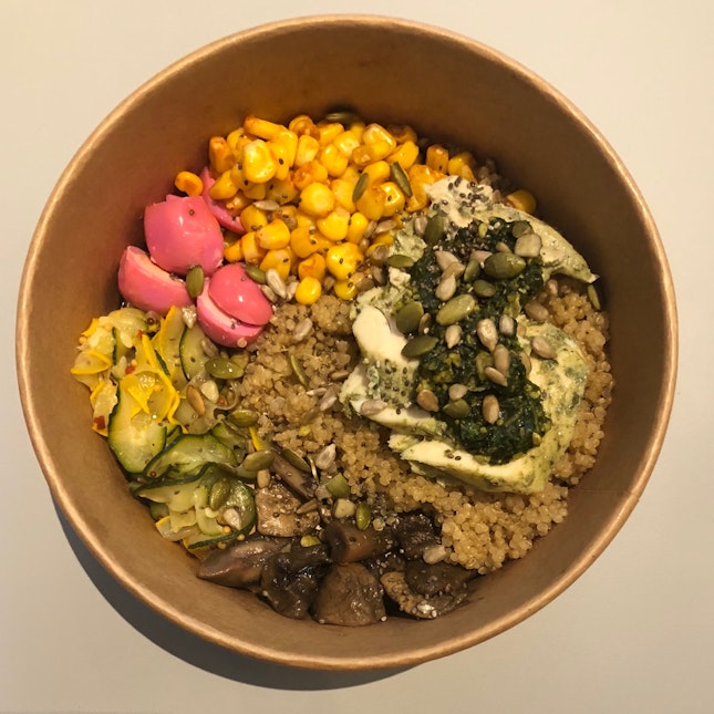 Chicken Lunch Bowl With Quinoa