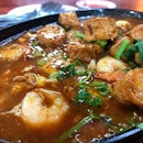 Hotplate beancurd with seafood, so good with anything.