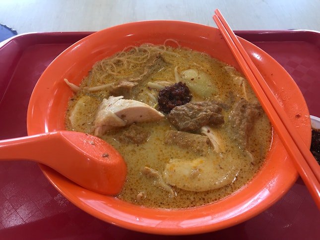 Sheng Kee Curry Chicken Noodles