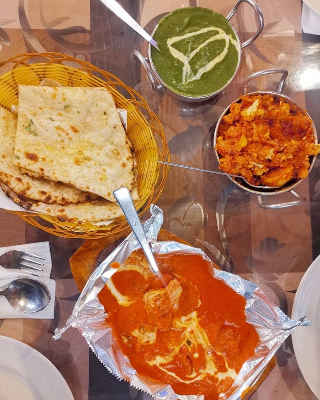 Naan And Butter Chicken