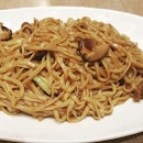 Braised Ee-fu noodles 👍🏻👍🏻👍🏻👍🏻 $16.8++
.
