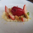 Strawberry Cheesecake on Keppel Island
Love this place called Bayswater Kitchen where you can stare at the yachts while munching on their 3 course lunch set

Damage $32++ for a 3 course lunch set