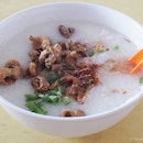 I placed an order for a bowl of fried intestine porridge ($3.50) and added an egg (50¢) with the "havoc" auntie.