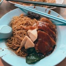 Soya Sauce Chicken with Thin Noodles ($4)