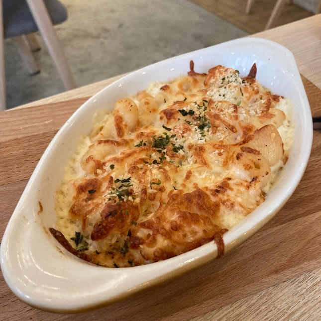 Lobster Mac And Cheese ($18)
