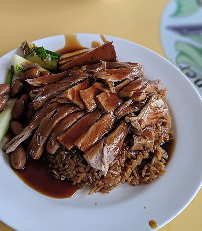 I never quite fancied duck rice both in roasted or braised forms.