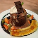 Hershey’s Dark Chocolate Premium Pancake ($18.90++)