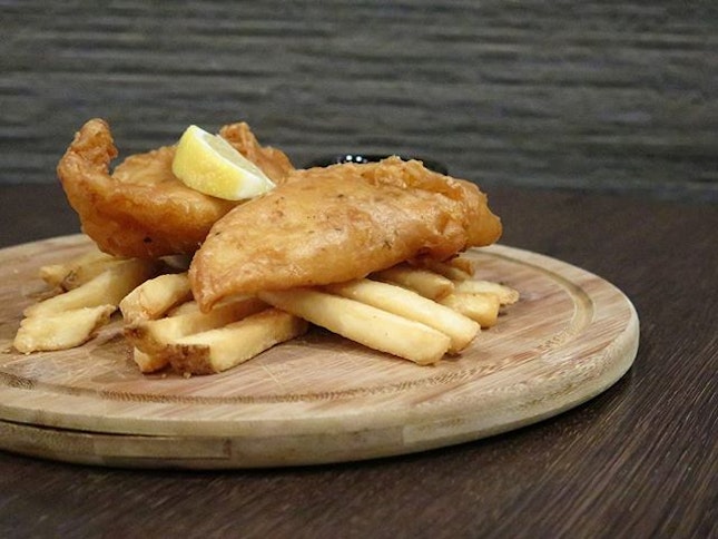fish and chips ($9.50) @ the carving board