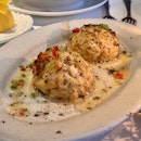 Sizzlin’ Blue Crab Cakes | $42