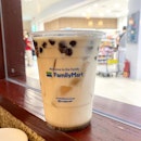 👣 Johor, Malaysia
-
🥤 Brown Sugar Bubble Milk (RM6.90)
⭐️ 7/10
🍬 cannot choose, drink not too sweet
⚫️ pearl is actually not bad but very inconsistent; some were still uncooked while some were very soft
.