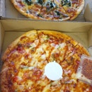 Seafood Singapura & Spinach Feta Pizzas