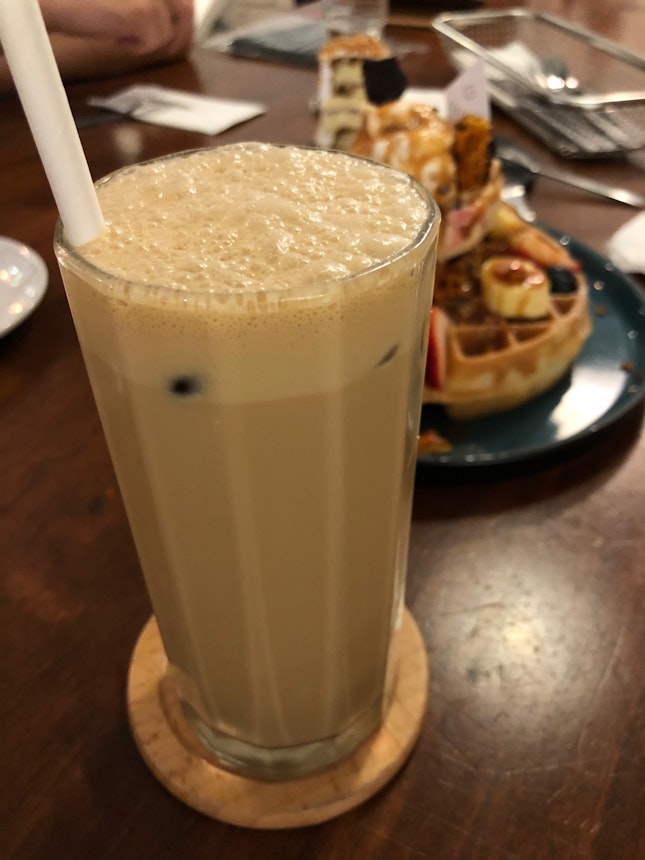 HK Yin Yang Latte