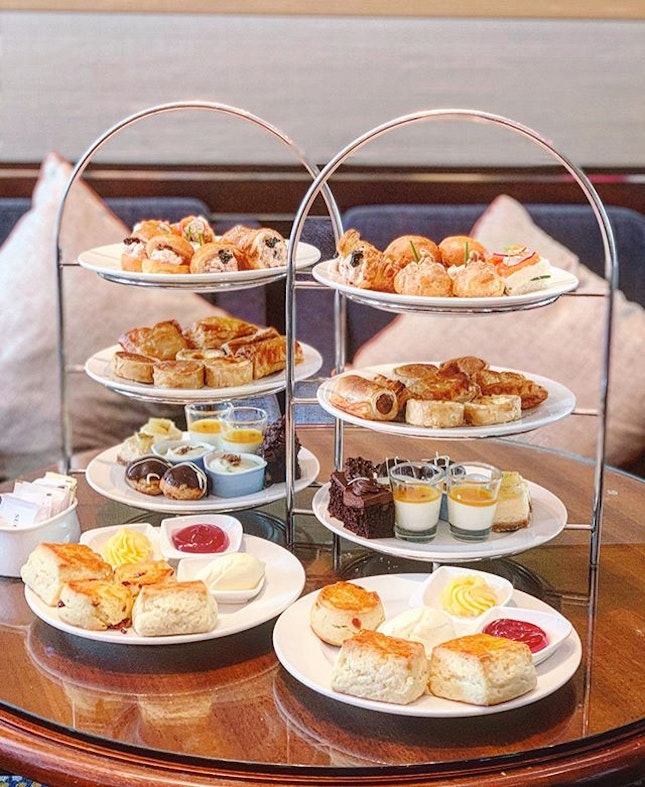 [Singapore's most affordable afternoon tea at @holidayinnsporeorchardcityctr !]
.