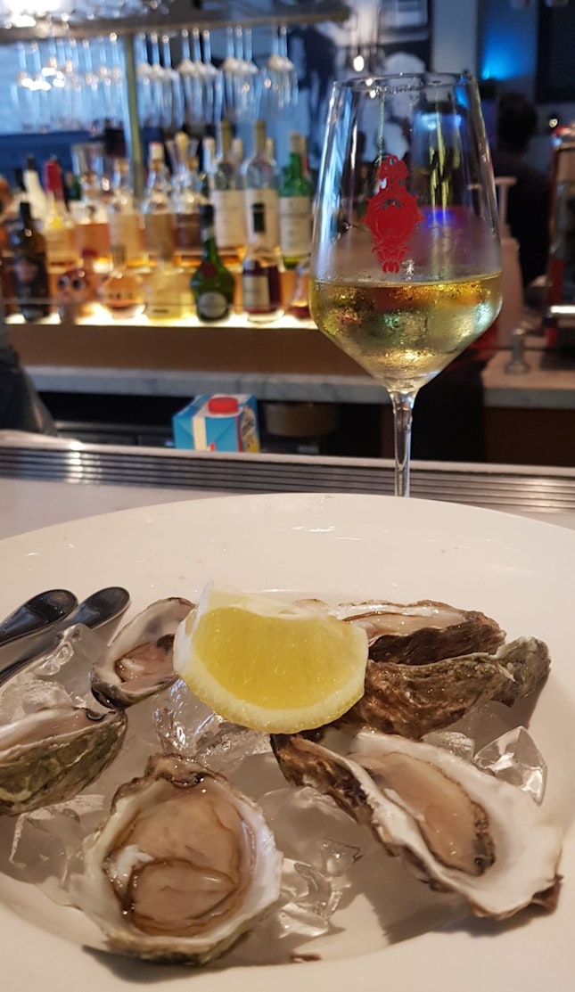 1$ Oysters, Great Wines 