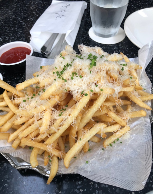 PS Cafe Truffle Fries