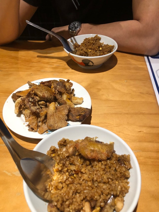 Pork Fried Rice ($3), Oyster And Smashed Potatoes ($10), Spicy Chicken ($10)