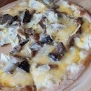 Truffle Oil Mushroom Pizza..