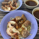 Prawn Mee with pig’s tail ($6.5)