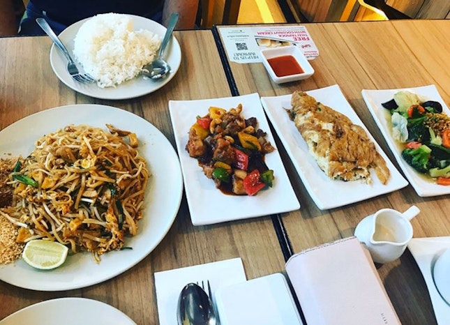 Thai set meal