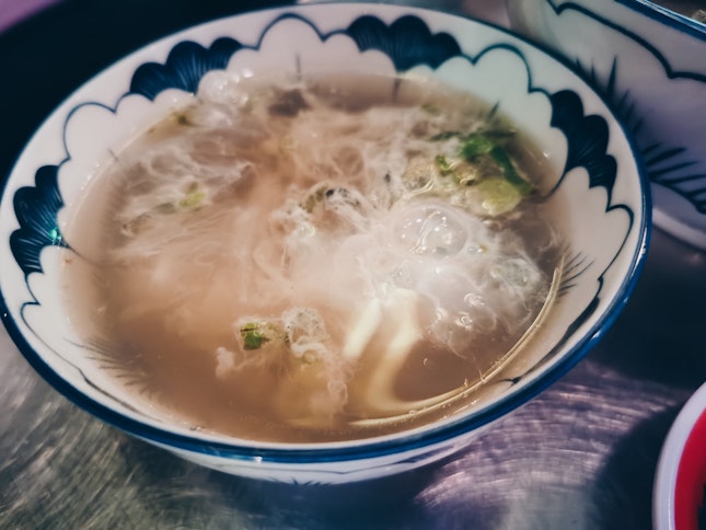 Egg Drop Soup, Served With Pho Bo Dac Biet (Special Beef Combo Pho $9.90)